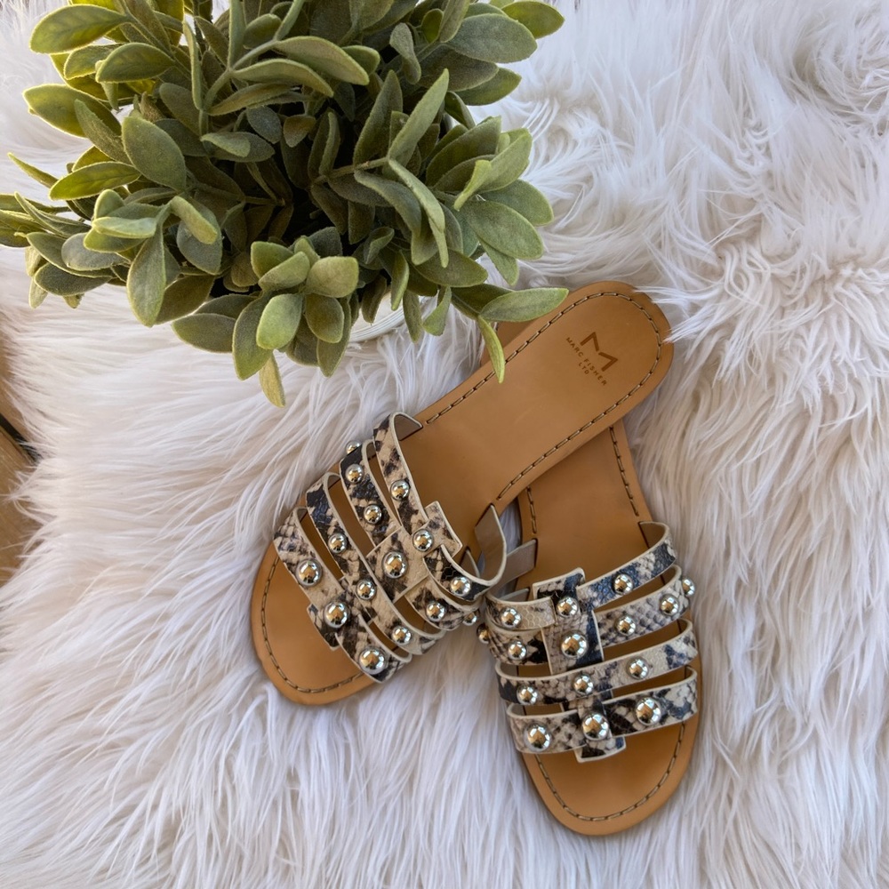 Marc Fisher Pava slide snake sandals Sz 7.5